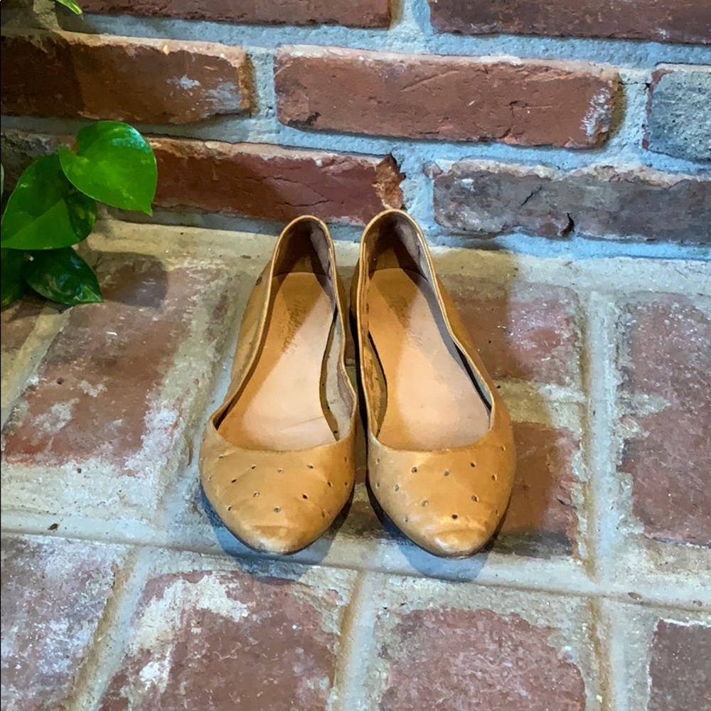 Madewell pointed toe flats leather